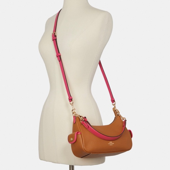 NWT💃Coach Pennie Shoulder/Crossbody Bag 25 - Picture 4 of 9